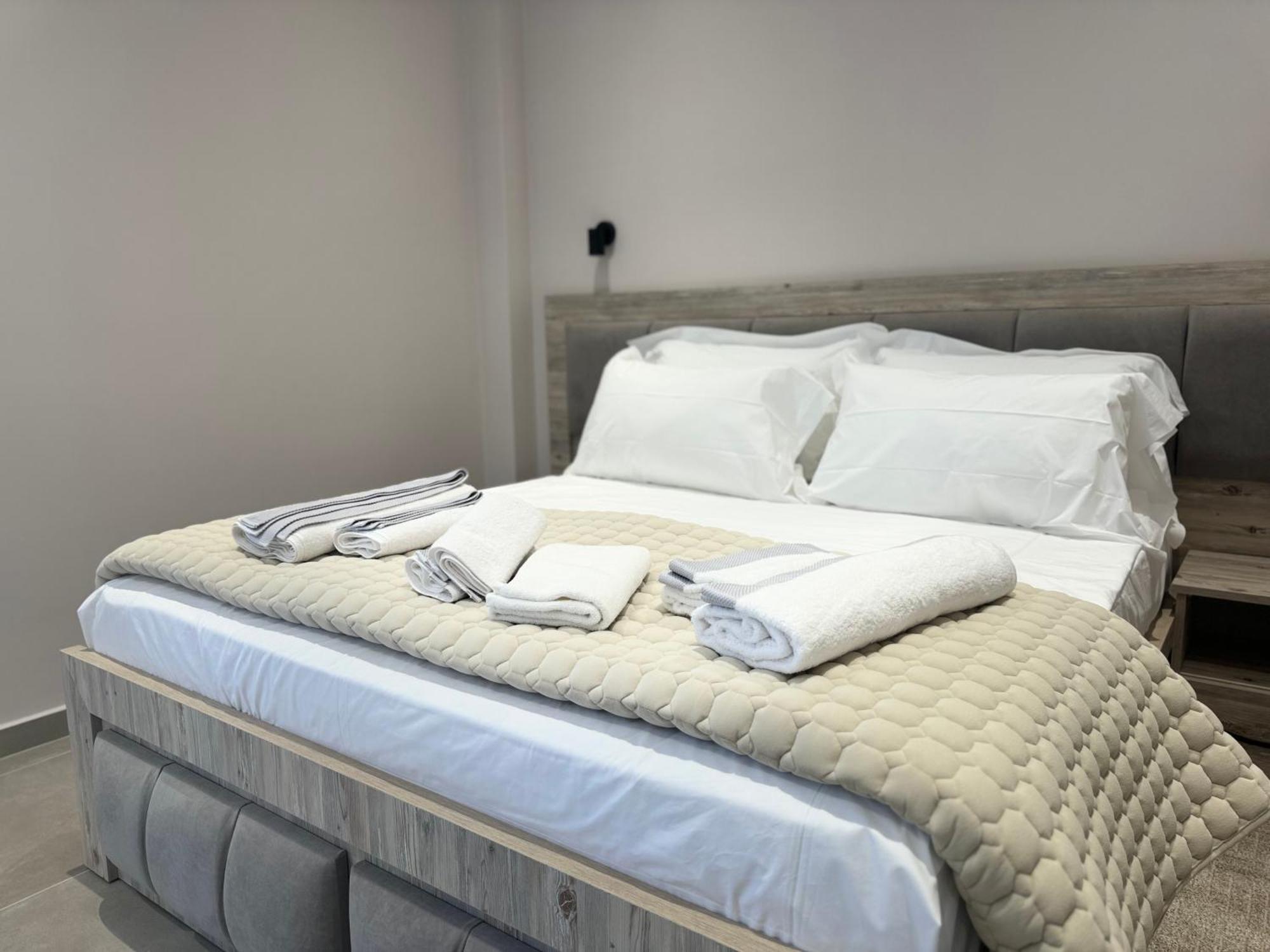 Hotel Kseal Përmet Kültér fotó