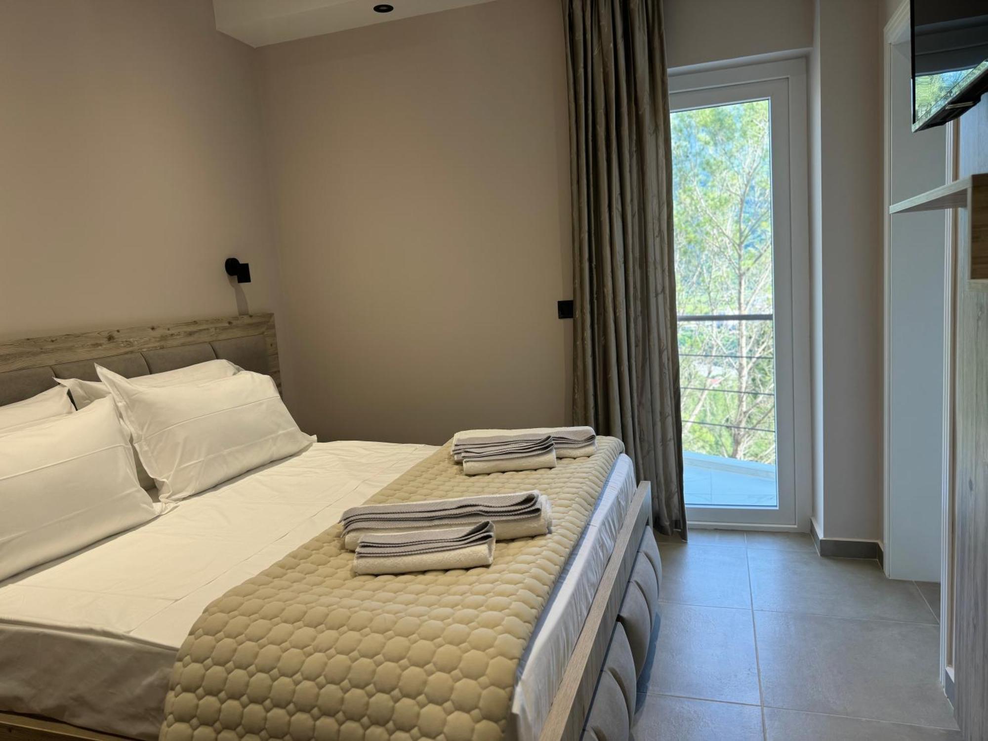 Hotel Kseal Përmet Kültér fotó
