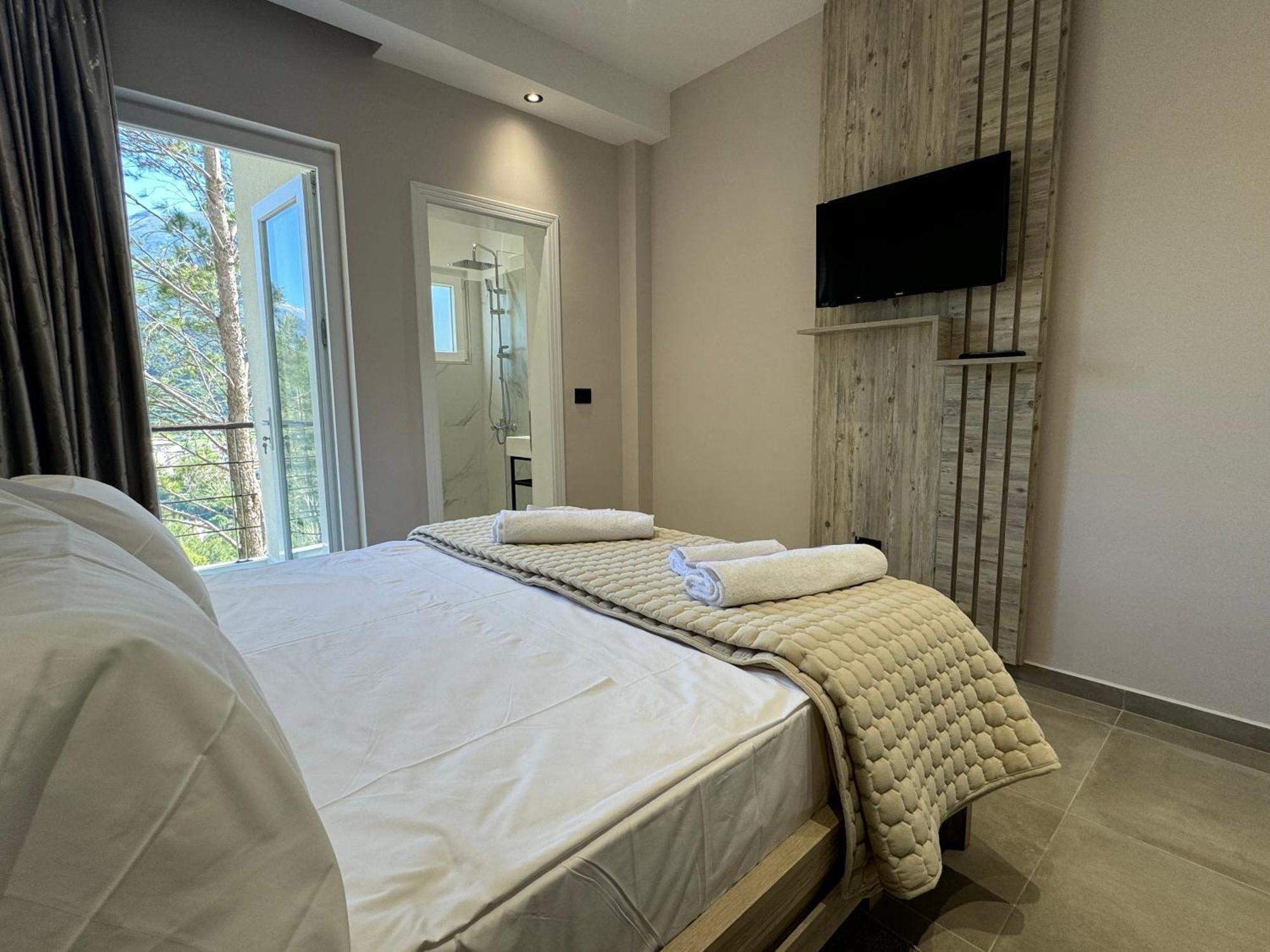 Hotel Kseal Përmet Kültér fotó